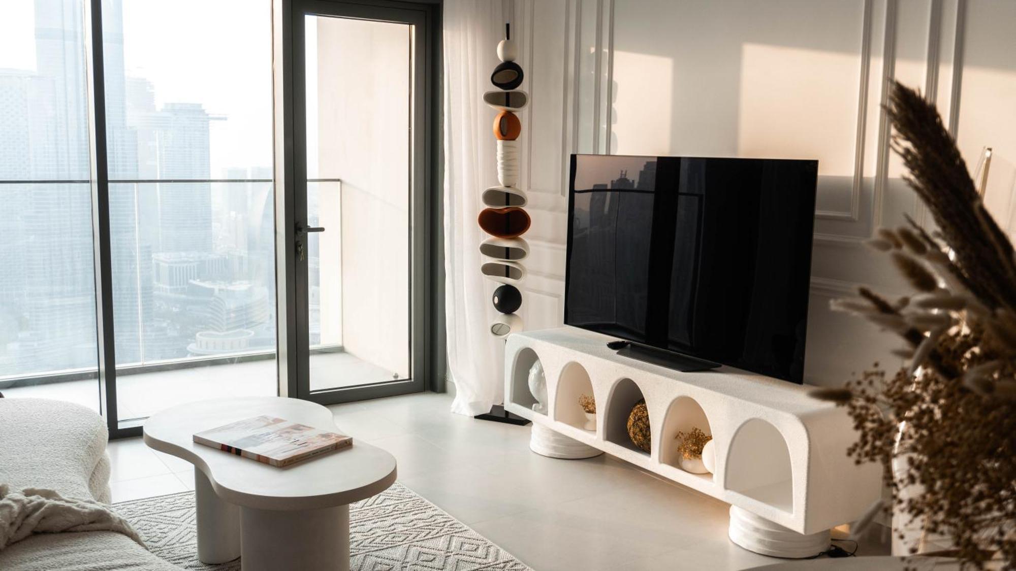 Ultra Luxury Full Burj View, Walk To Mall * Dubai