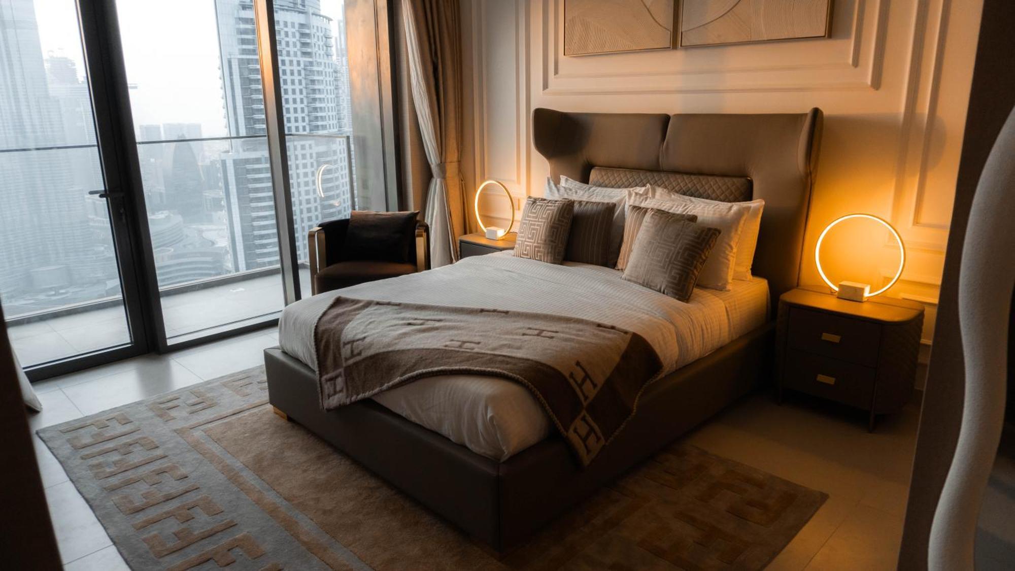 Ultra Luxury Full Burj View, Walk To Mall Dubai