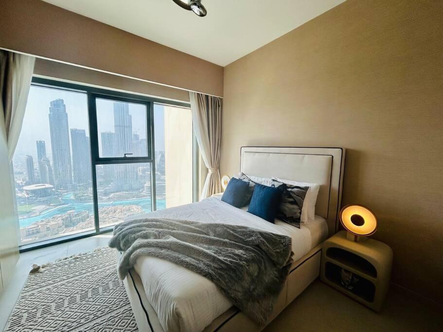 Ultra Luxury Full Burj View, Walk To Mall Dubai